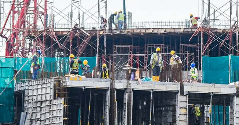 db02f1c3-construction-site-workers-fmt-231024